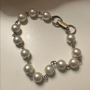 Elegant Pearl Beaded Bracelet